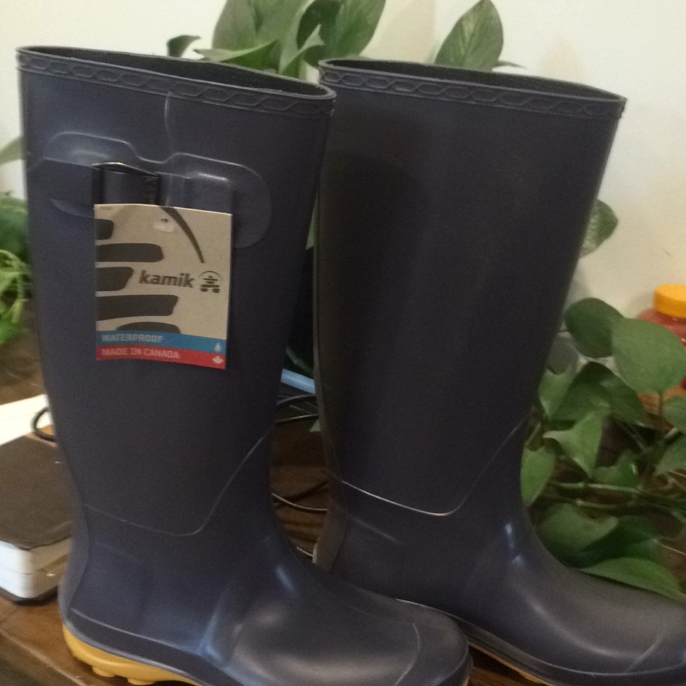 Rain boots